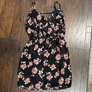 Women’s Floral Wrap Dress